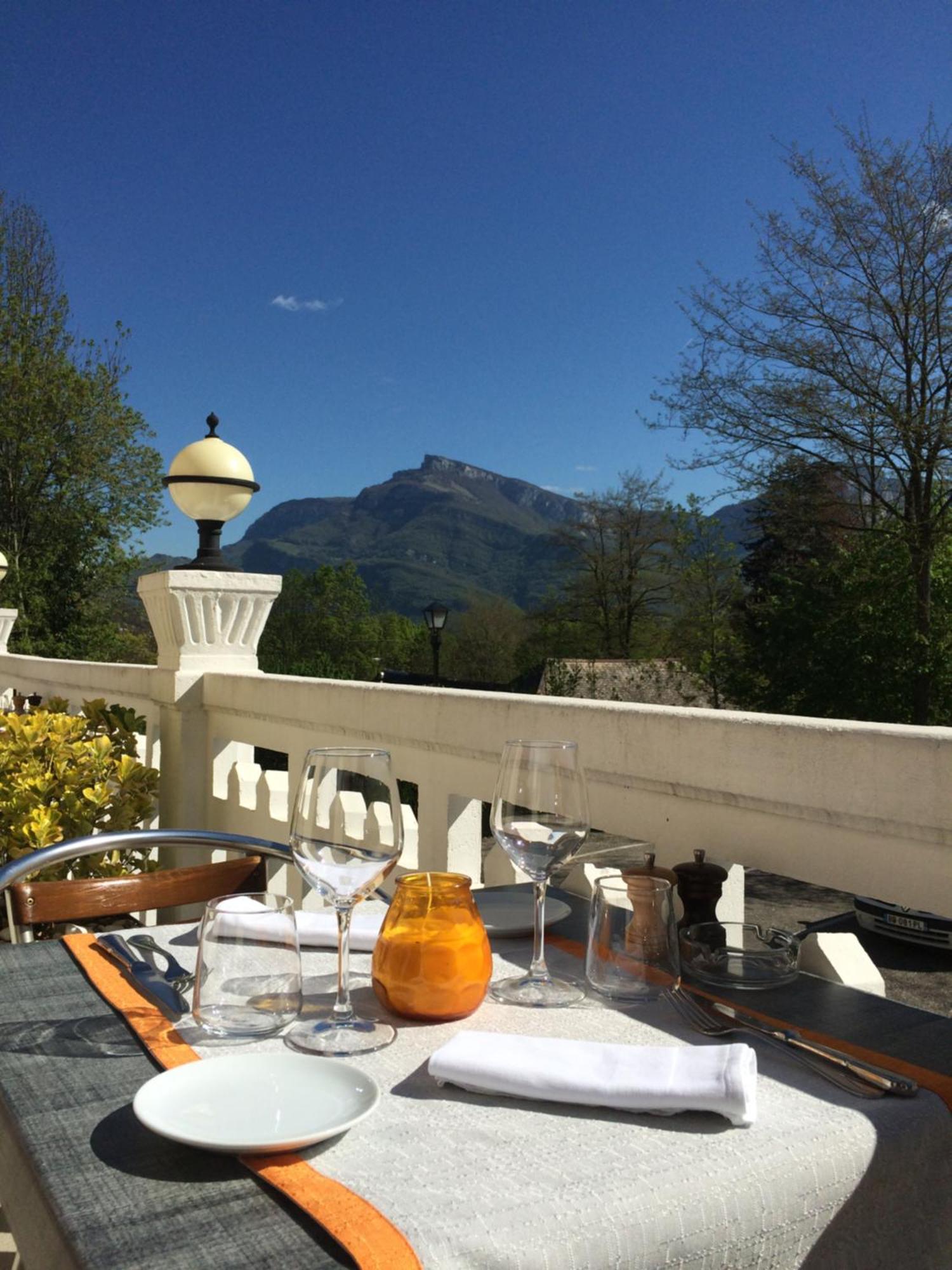 Ô Pervenches Hotel Chambéry Exterior foto